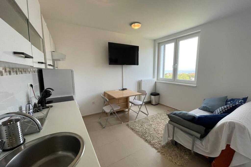 Apartment Gema - One Bedroom Apartment 伊佐拉 外观 照片